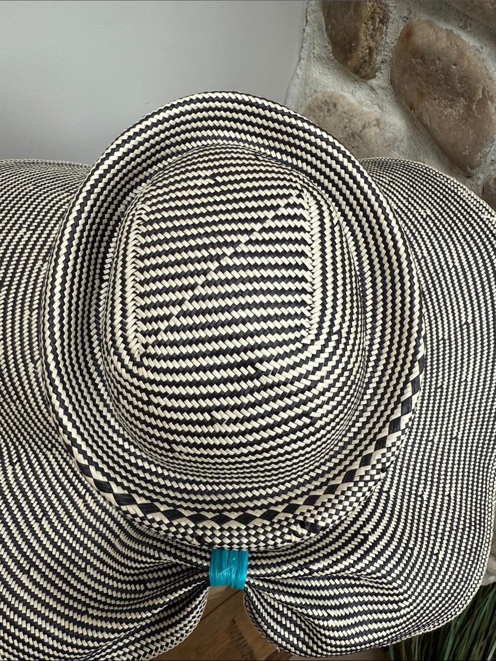 Jennifer Ouellette Paraiso Wide Brim Sun Hat - Picture 9 of 10